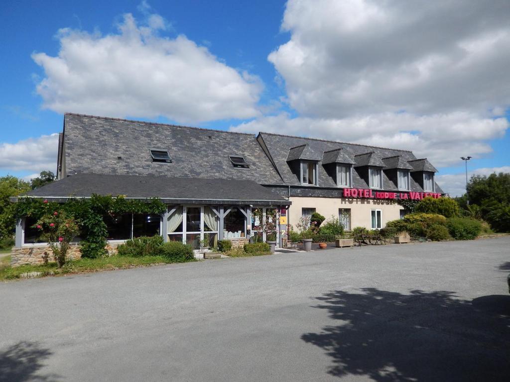 Logis Hotel Lodge La Valette Cesson-Sevigne Bagian luar foto