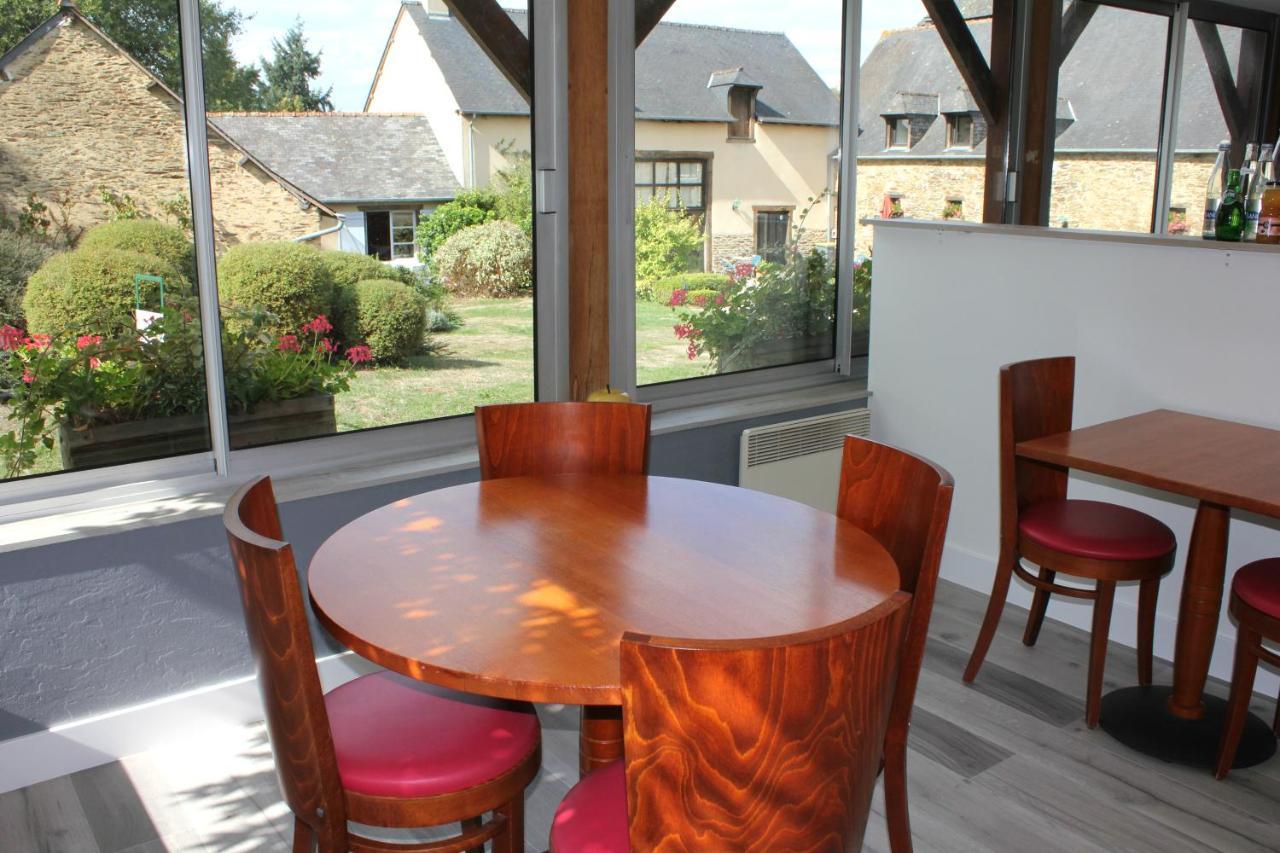 Logis Hotel Lodge La Valette Cesson-Sevigne Bagian luar foto